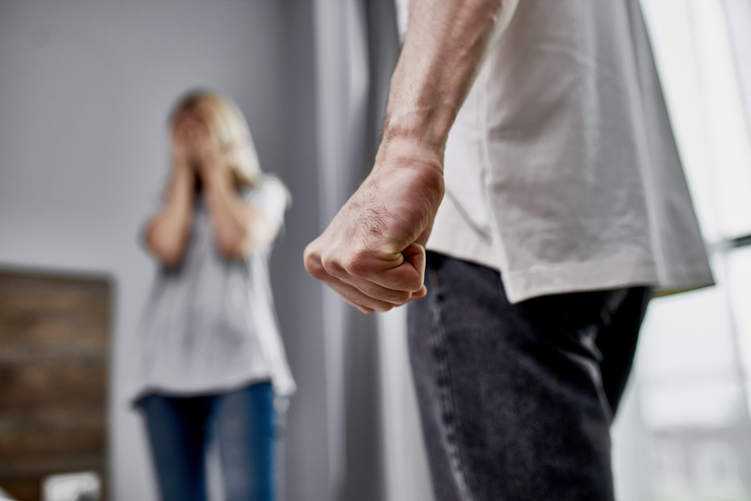 Domestic assault by strangulation defense in Minnesota